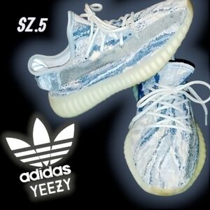 EUC Adidas Yeezy Boost 350 V2 MX Frost Blue Sz.5